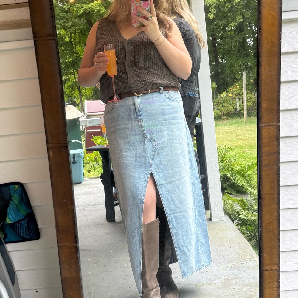 Universal Thread Brown Knit Button-Up Cardigan Ve… - image 6